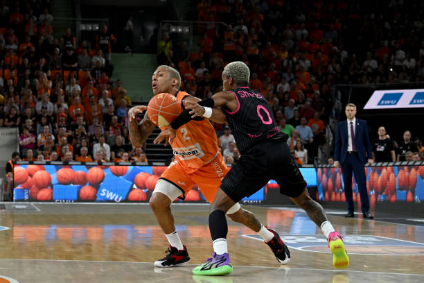 瞩目的攀岩 瞩目的攀岩