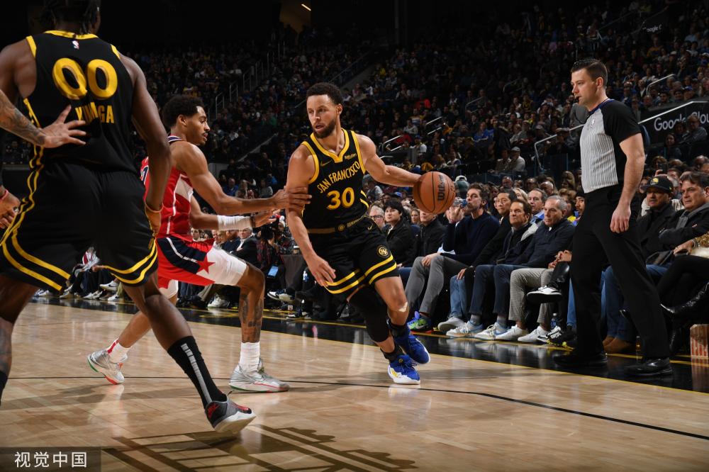 强拼搏精神 强拼搏精神